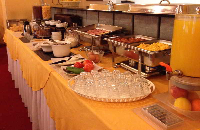 Odeon Hotel 3*